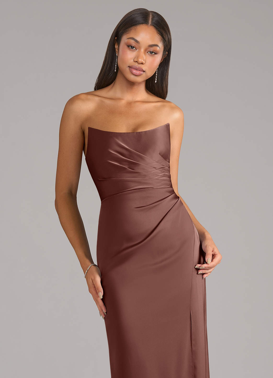 Azazie Marla Kjoler til hjemmeprøvning Skede Stropløs Stræk satin Gulv-længde Kjole image1