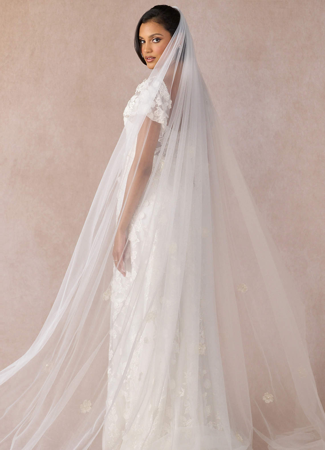 front 3D Flower Cathedral Veil