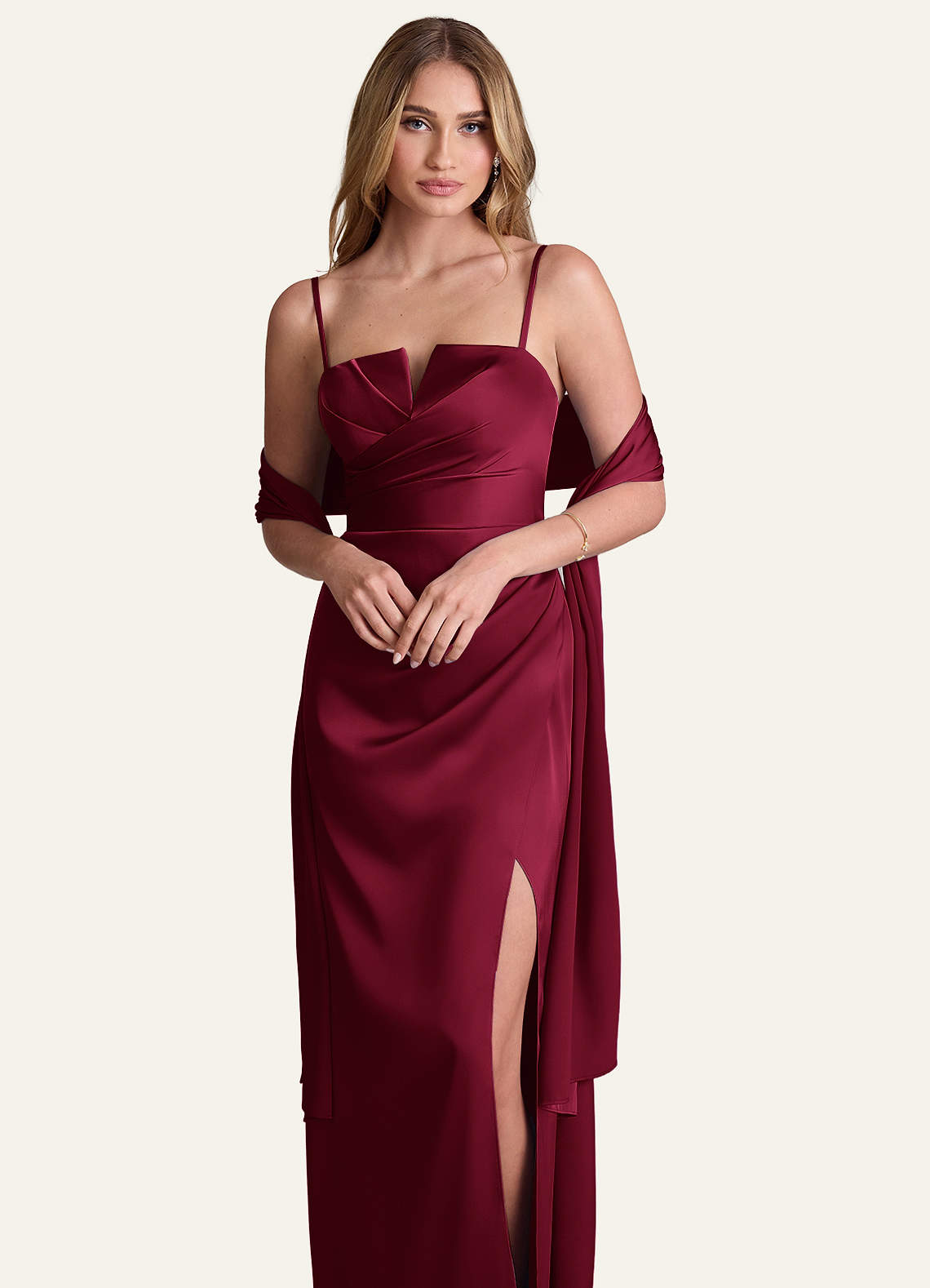 front Azazie Xale De Cetim Elástico De Cor Correspondente