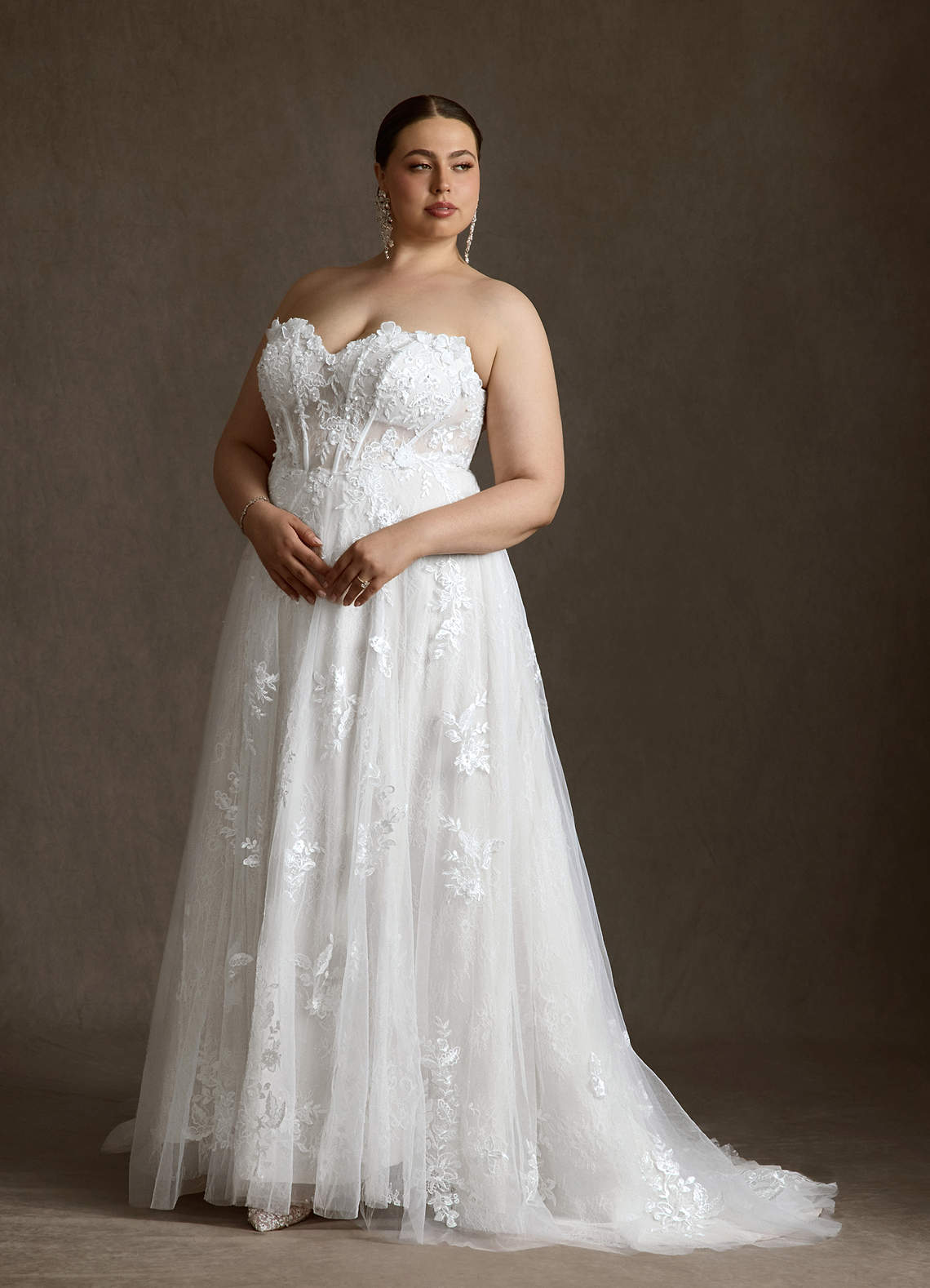 Azazie Florentina Wedding Dresses Diamond White A-Line Sweetheart Sequins Tulle Dress image13