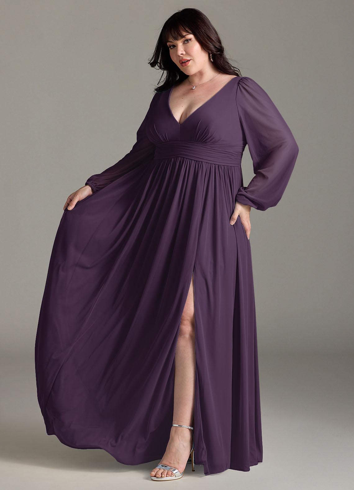 Azazie Norah Jurken voor bruidsmeisjes Jurk van Chiffon met A-Lijn V-hals lange mouw Pruim image9