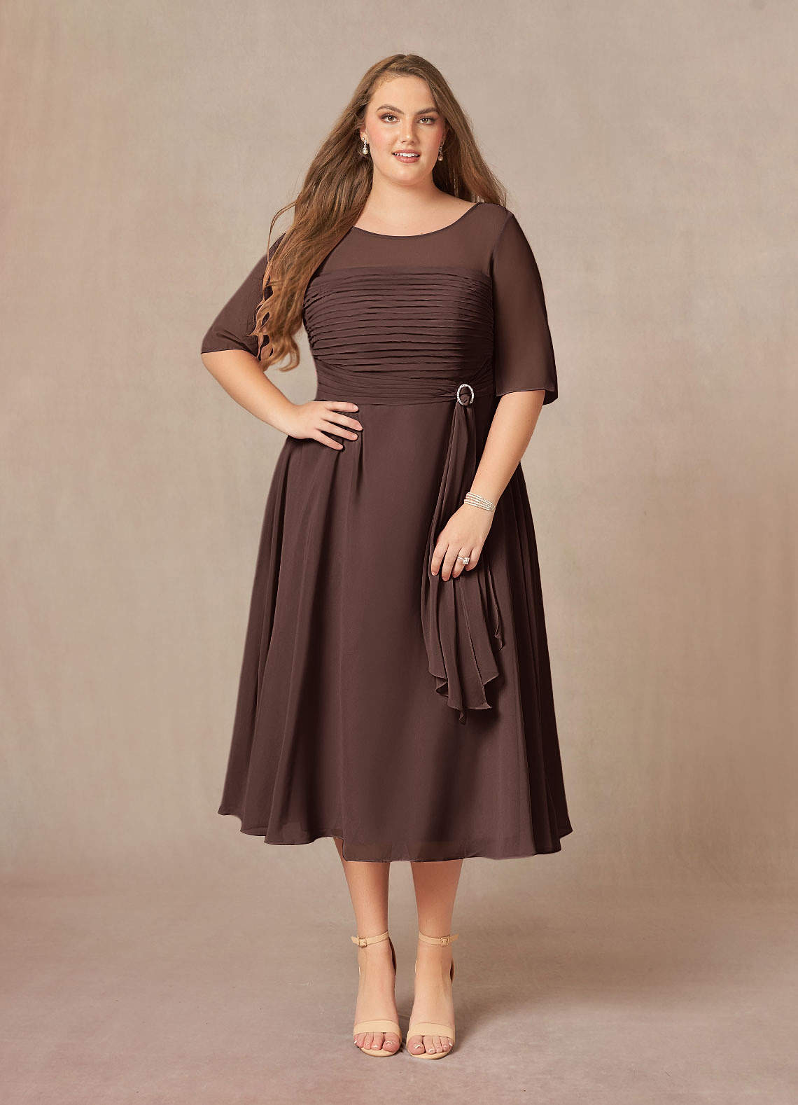 Azazie Naomi vestidos de madre de la novia Vestido de Ganache de Gasa de Corte en A con Cuello barco plisado image1