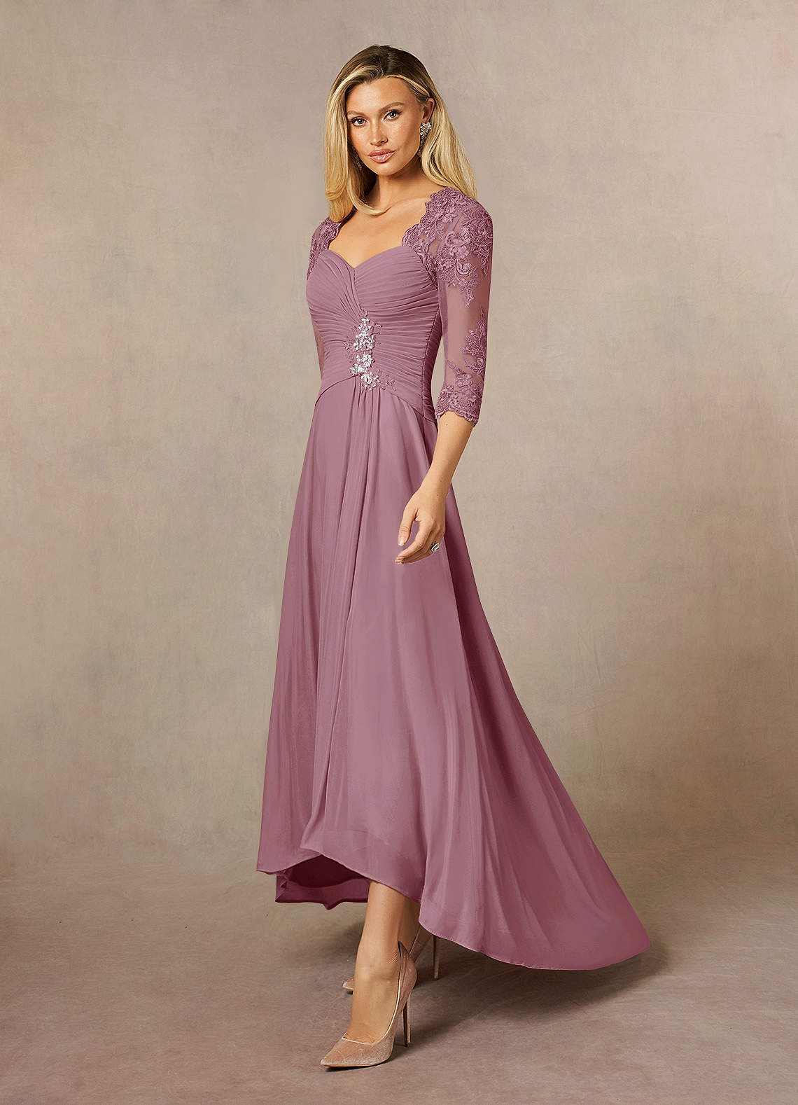 a night in tokyo lace dress mauve A Night In Tokyo Lace Dress - Navy