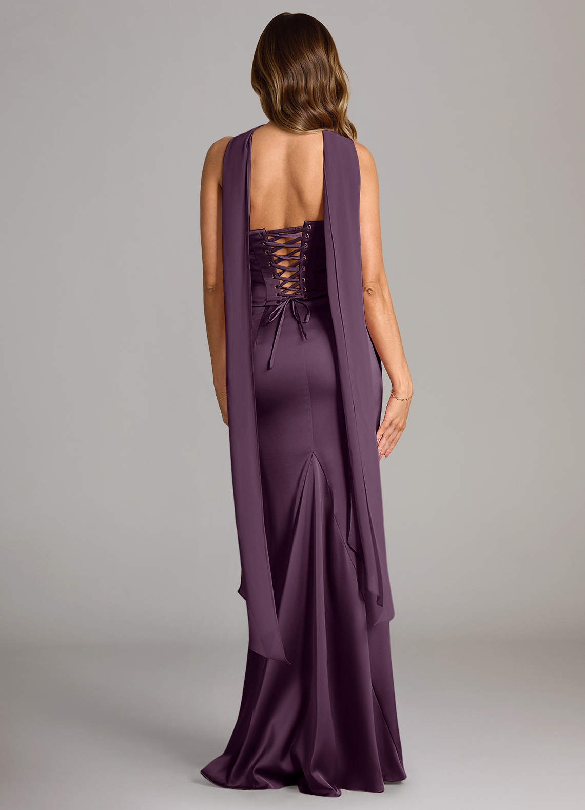 Azazie Sorrel Vestidos de damas de honor Vestido de Ciruela de Satén Elástico de Corte Sirena Convertible con Sin tirantes image1
