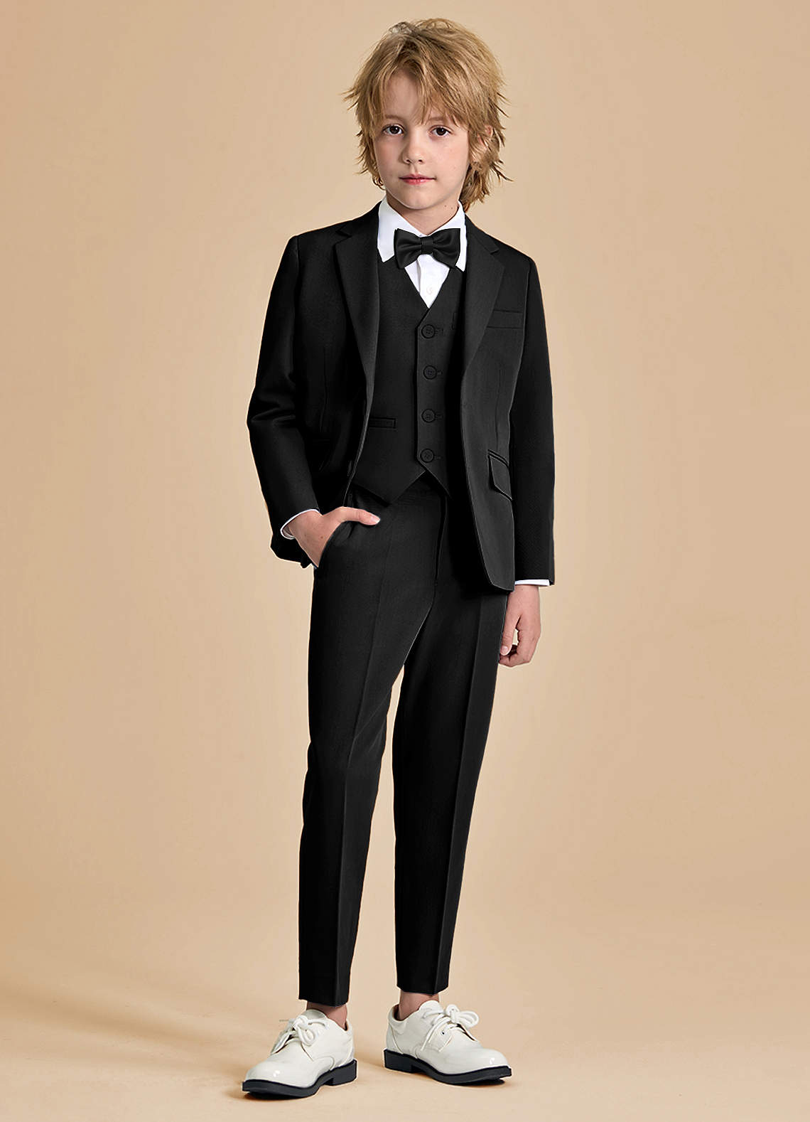 front Oliver Boys Black 5-Piece Suit With Bow Tie