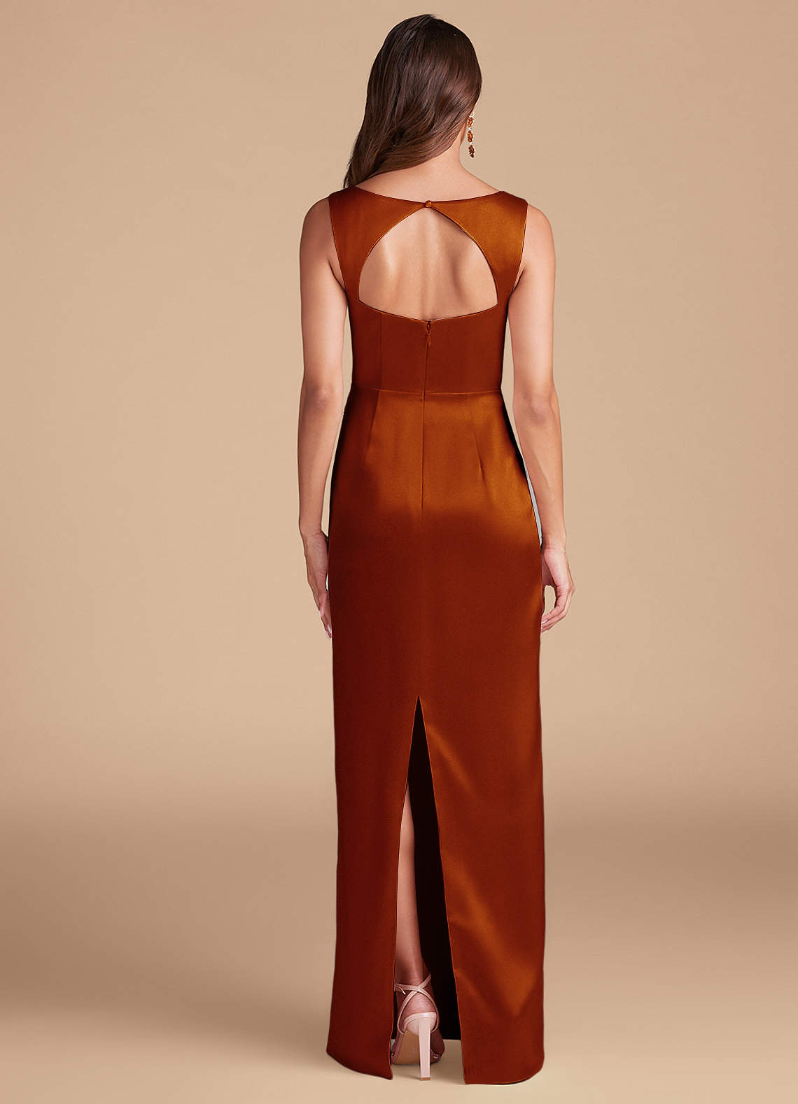 Azazie Flori Jurken voor thuis passen Jurk van Metaalachtig Satijn met Kolom Zijsplit Kastanjebruin image3