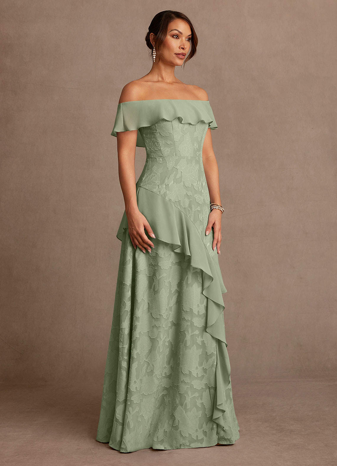 Azazie Marina vestidos de madre de la novia Vestido de Agave de Devorado Floral de Corte en A con Vestidos sin tirantes image2