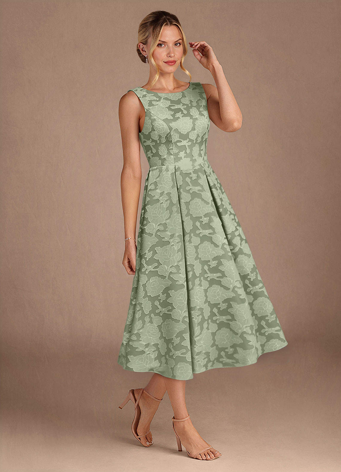 Azazie Fulton vestidos de madre de la novia Vestido de Agave de Devorado Floral de Corte En A con Plisado image1