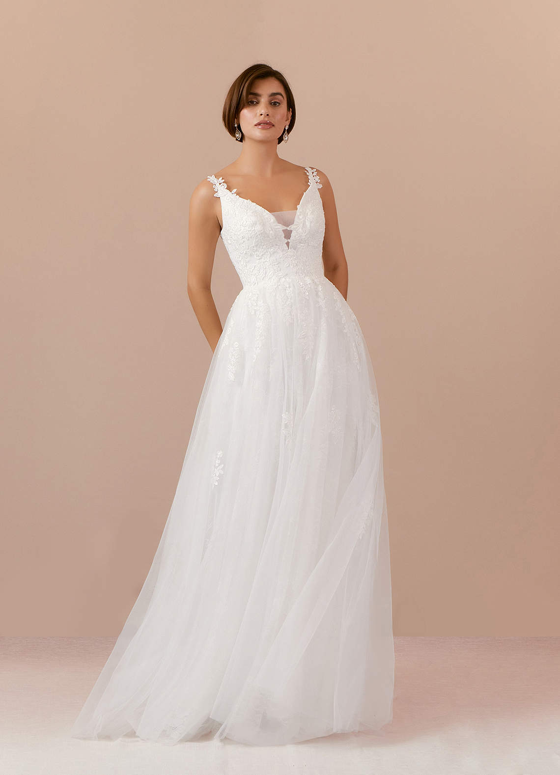 Azazie Jolene Wedding Dresses Diamond White A-Line Lace Tulle Dress image3