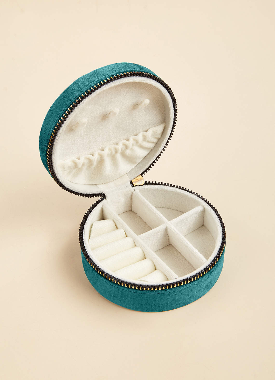 front Bridesmaid Velvet Round Jewelry Box
