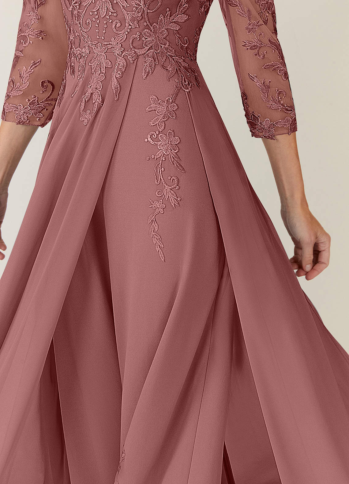 Azazie Noella vestidos de madre de la novia Vestido de Rosa Del Desierto de Gasa de Corte en A con Encaje cuello pico image6