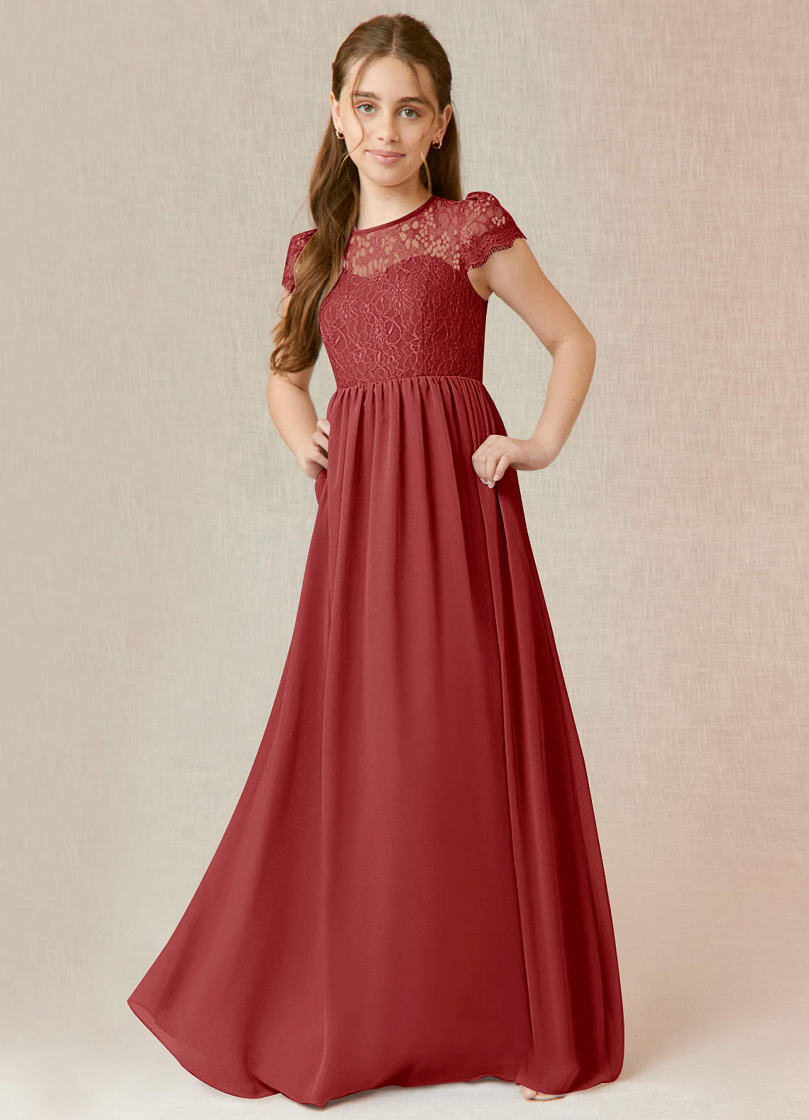 Azazie Delevingne Junior Vestido de Óxido de Gasa de Corte en A con Encaje image1