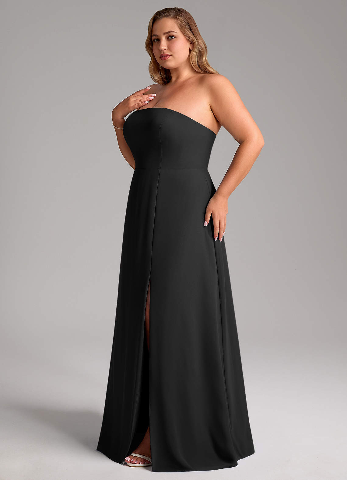 Azazie Wren Vestidos de damas de honor Vestido de Negro de Gasa de Corte en A Convertible con Corte Lateral image12