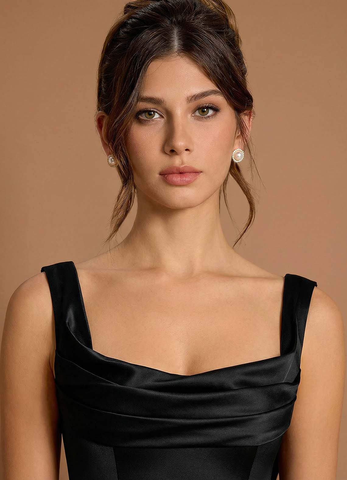 front Kolczyki z perłowym halo