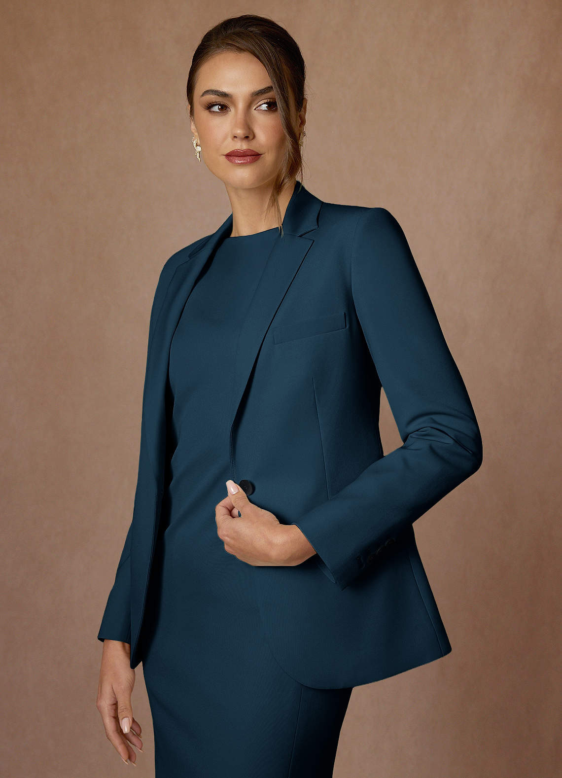 front Kennedy 다크 네이비 정교한 직조 기법으로 제작된 기능성 드레스