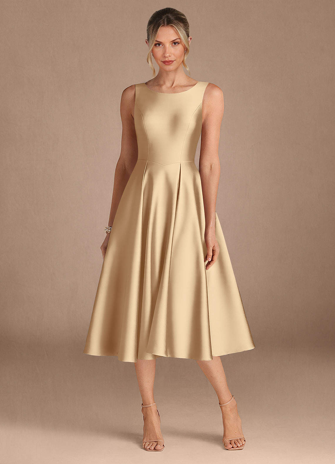 sequin and chiffon bridesmaid dress Mix V-neck A-line Sleeveless truefit:root:anya-mini-dress-black-white The gown is fully Color:khaki Quiz Khaki High-Neck Ruched
