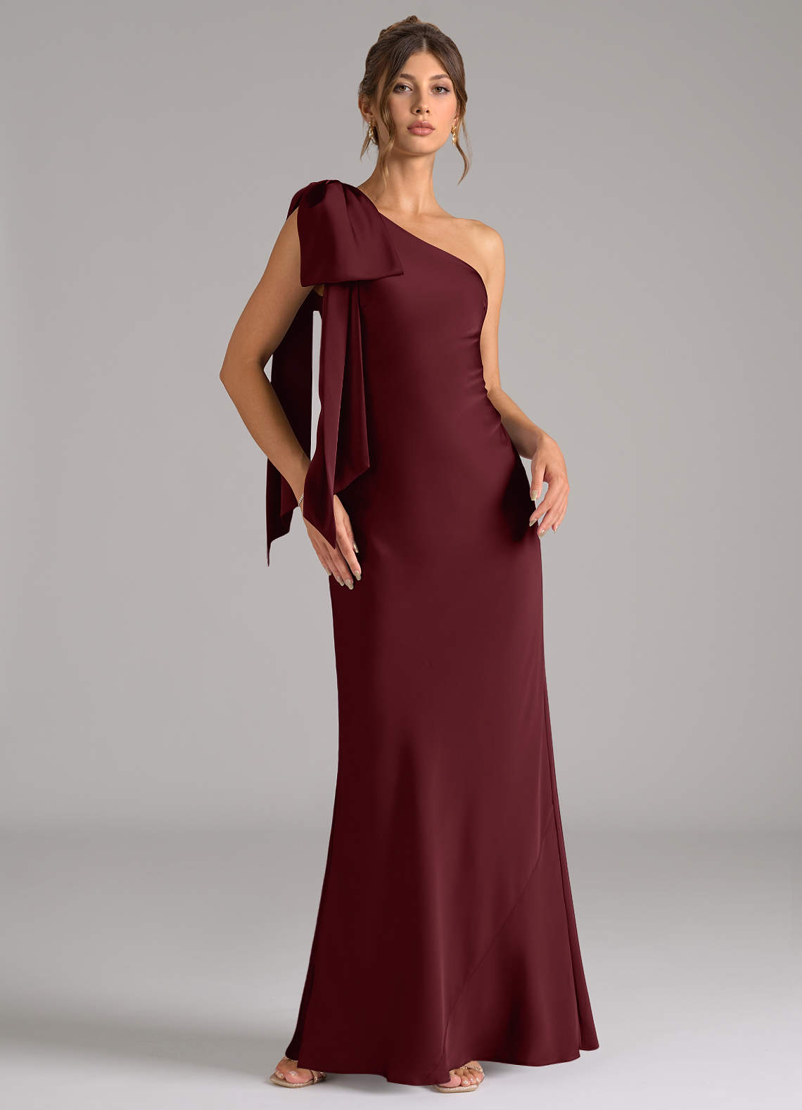 Azazie Capri Jurken voor bruidsmeisjes Jurk van Stretch Satijn met Zeemeermin One-Shoulder Cabernet image1