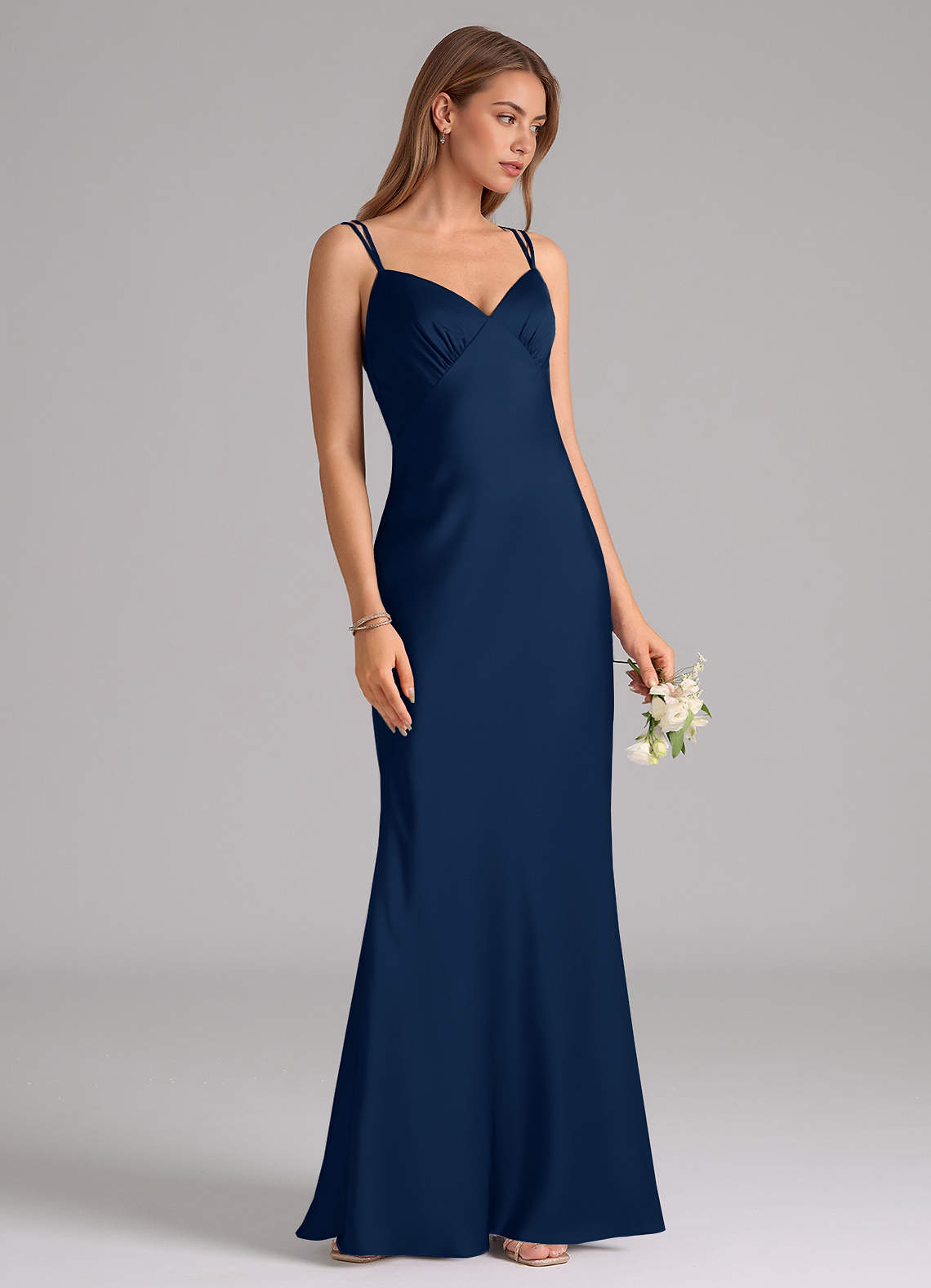 Azazie Suttona Vestidos de damas de honor Vestido de Azul Marino Oscuro de Satén Elástico de Corte en A con Plisado image1