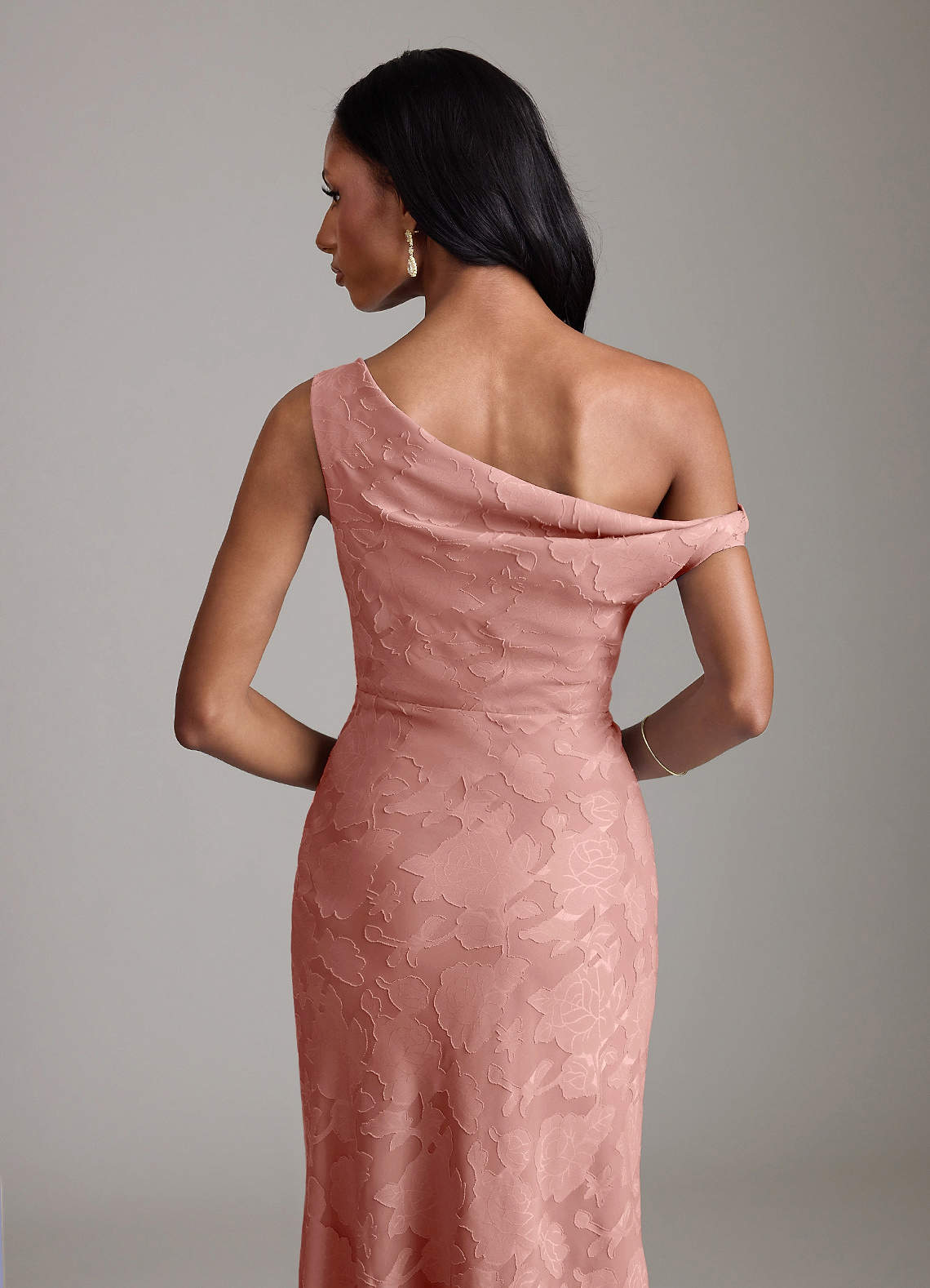 Azazie Emerson Probar vestidos en casa Vestido de Negro de Devorado Floral de Corte Sirena con Vestidos sin tirantes image6