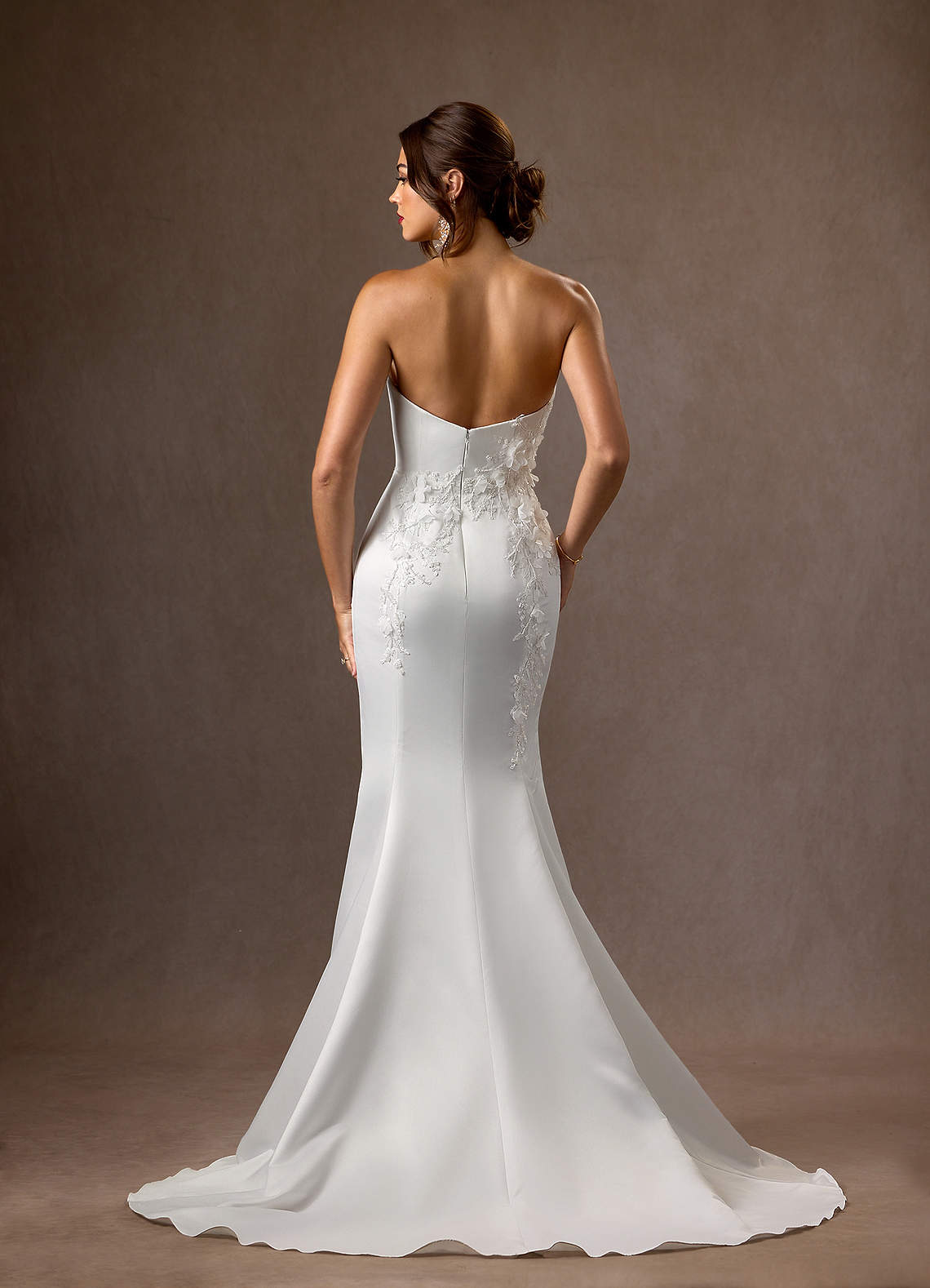 Azazie Sersi Robes de mariée Robe Sirène en Mat Satiné Sans bretelle Blanc De Diamant image2