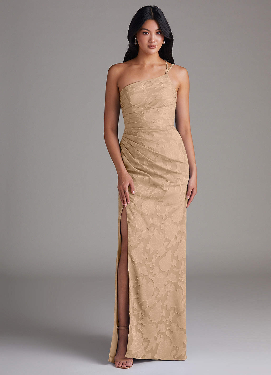 Azazie Eren Brautjungfernkleider Etui One-Shoulder Blumen-Burnout Kleid Champagner image1