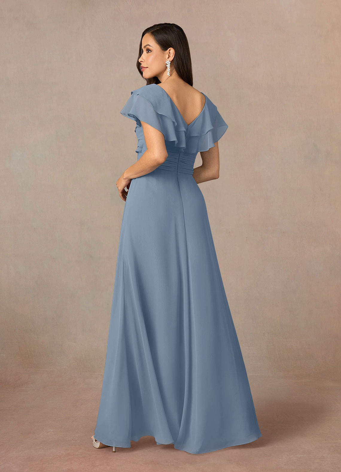 Azazie Snapdragon Brudens mor kjoler A-Line V-hals Ruched Chiffon Gulv-længde Kjole image3