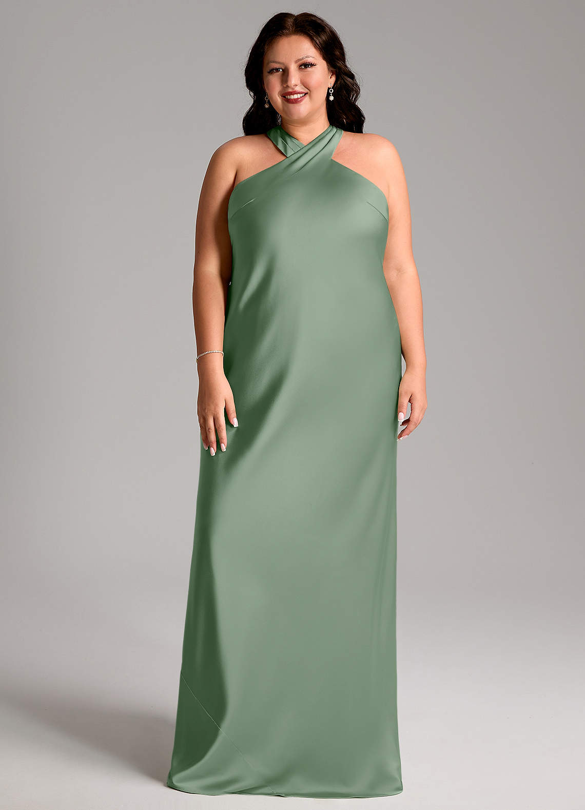 Azazie Doretta Robes de demoiselle d'honneur Robe Sirène en Satin extensible Plissée Matcha image1