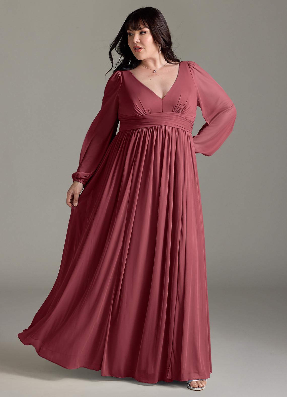Azazie Norah Vestidos de damas de honor Vestido de Merlot de Gasa de Corte en A con Manga larga con cuello en V image7