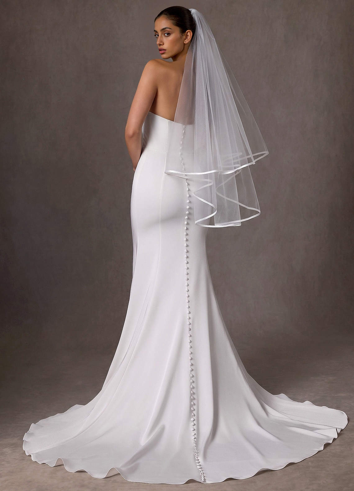 front Coiled Satin Edge Blusher Veil