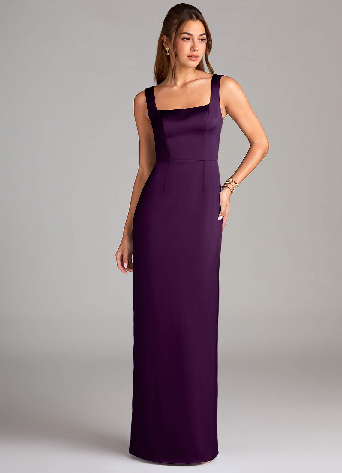 Azazie Flori Brautjungfernkleider Etui Seitliche Cut-Outs Stretch-Satin Kleid Traube image1