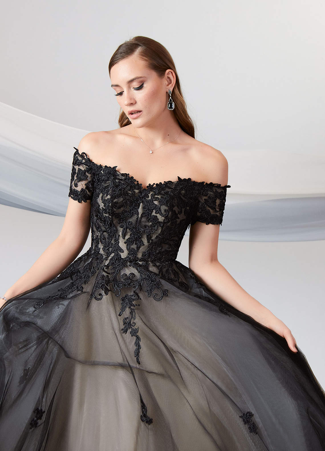 Romantic Princess Tulle Champagne Ball Gown Dress main image 0