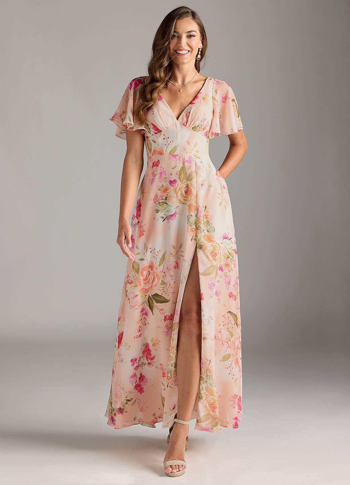 Azazie Kimber Abiti da Damigella Abito A-Line in Chiffon con Maniche a Volant Abstract Bouquet Floral image1