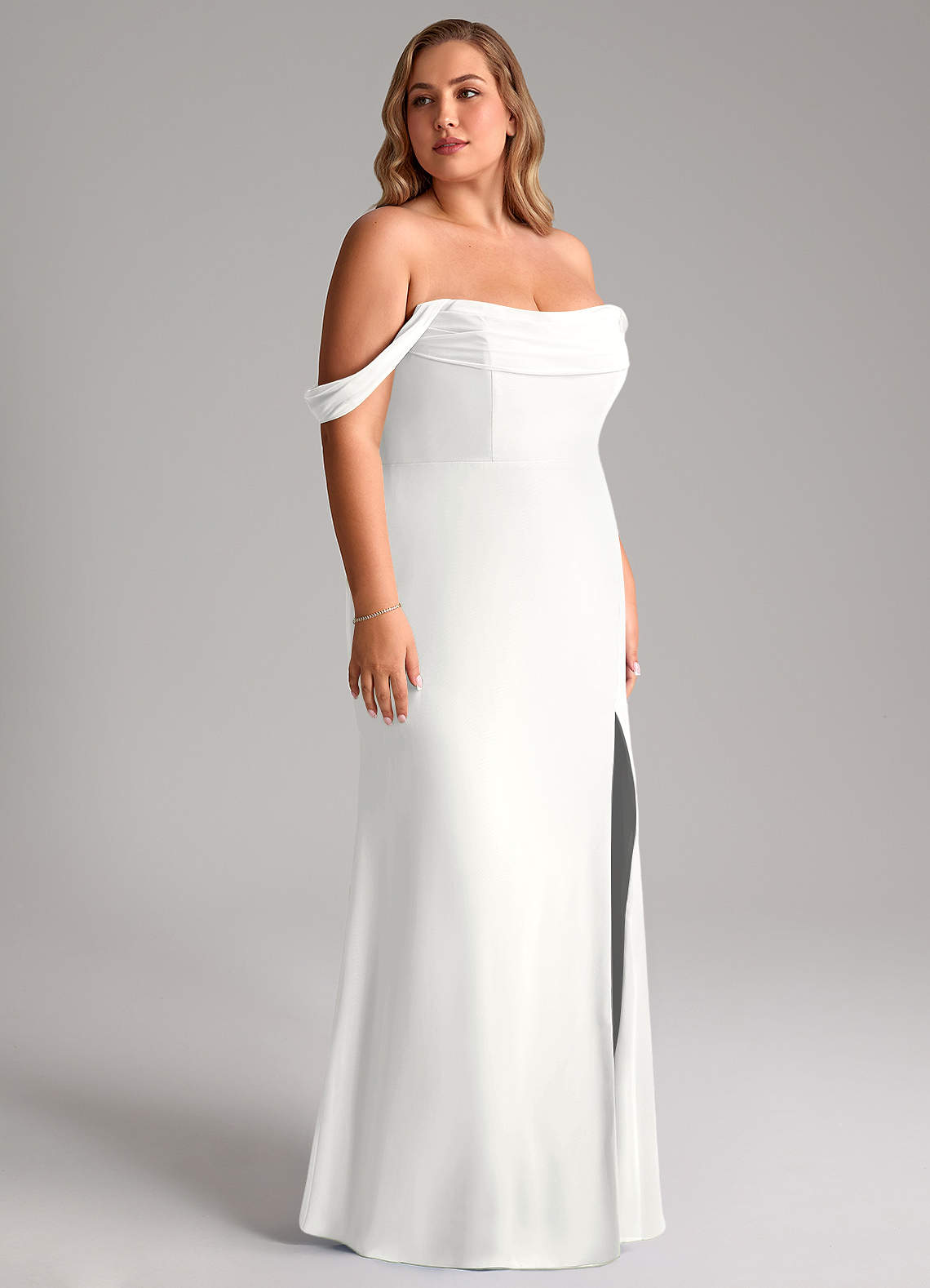 Azazie Saige Vestidos de damas de honor Vestido de Blanco de Gasa de Corte en A Convertible con Vestidos sin tirantes image11