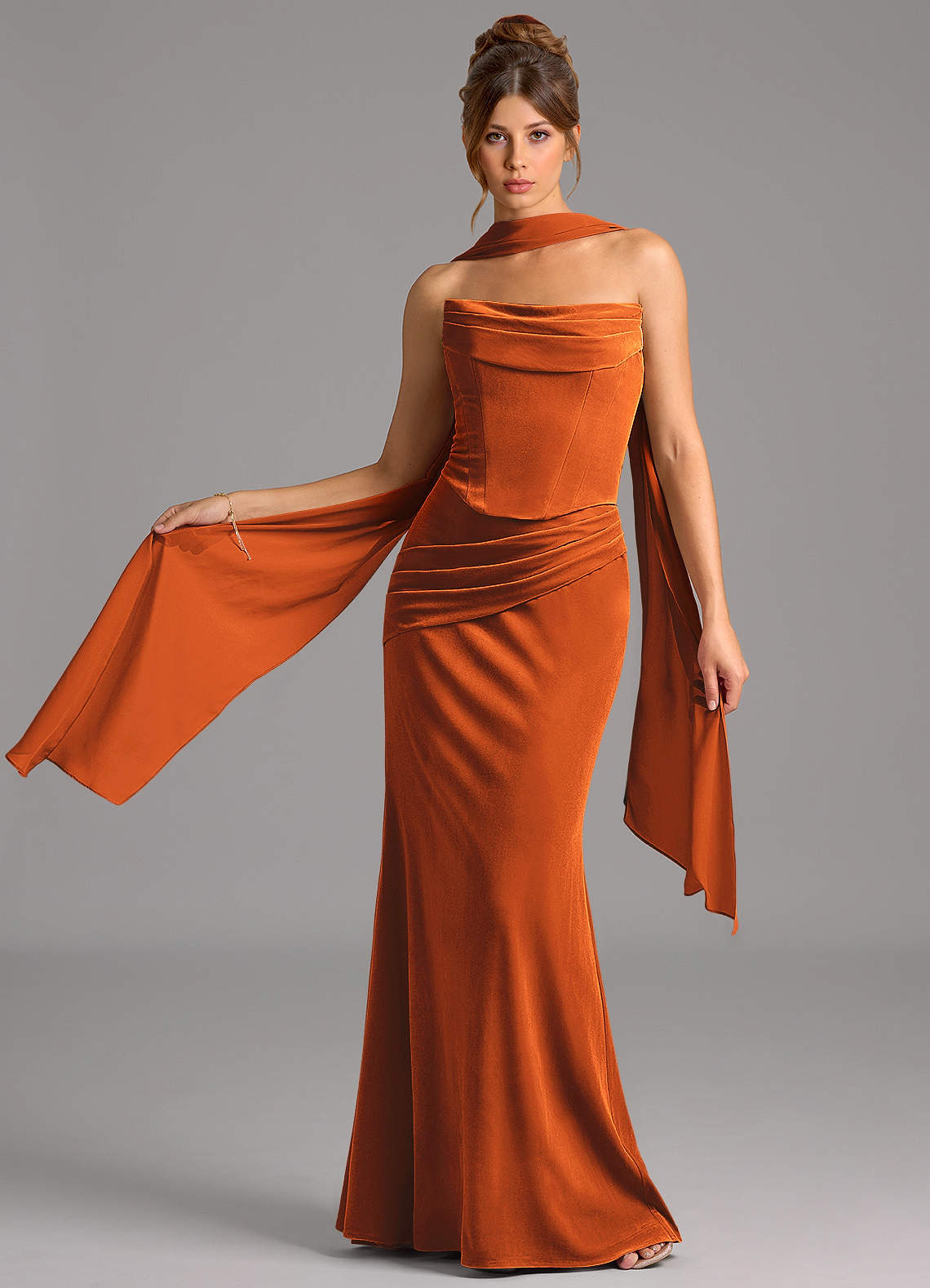 Azazie Sorrel Vestidos de damas de honor Vestido de Naranja Quemada de terciopelo de Corte Sirena Convertible con Corsé image1