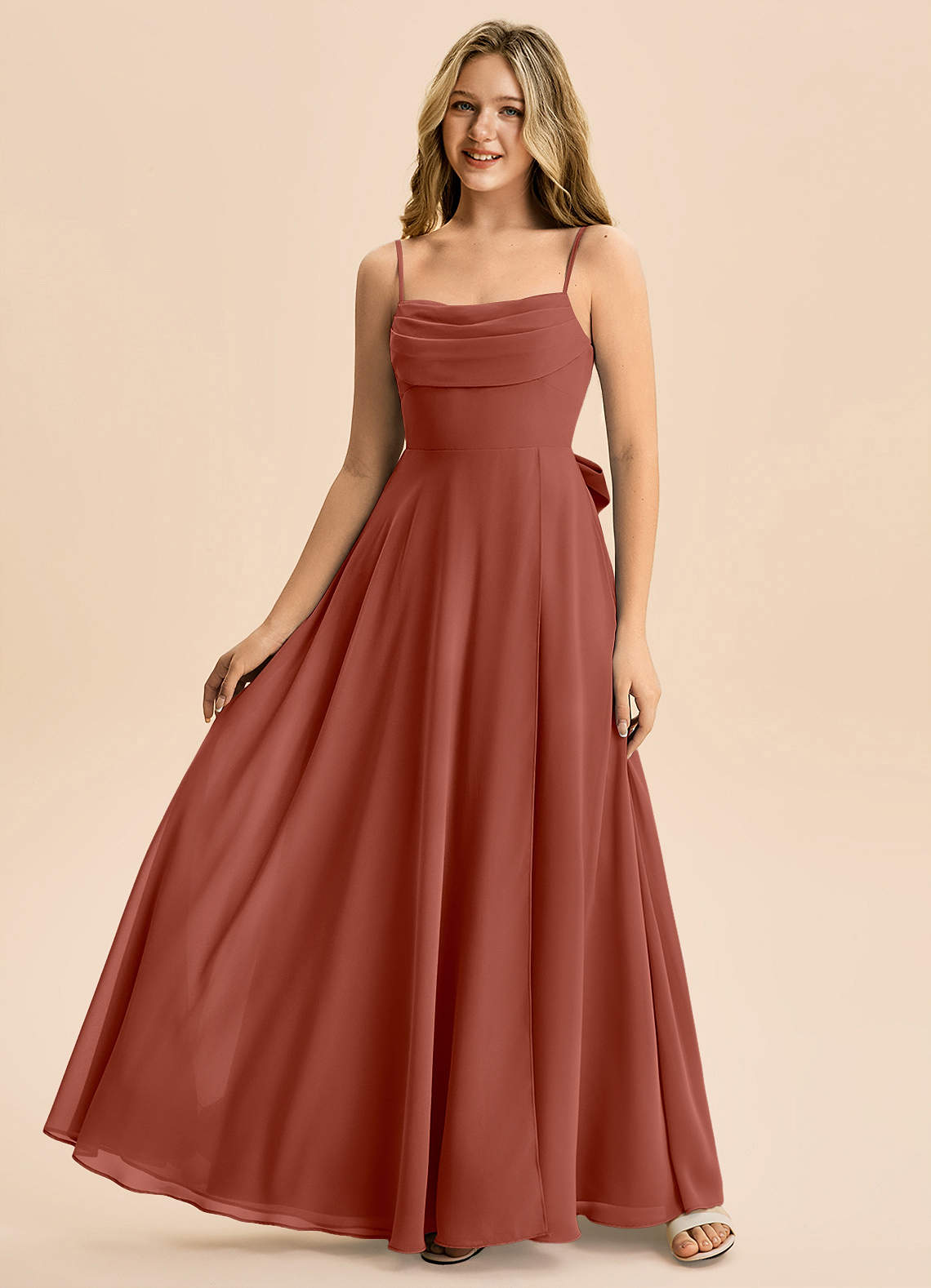 Azazie Bear Junior A-linja Pliseerattu Sifonki Lattian pituus Nuorempi morsiusneito Pukeutua image3