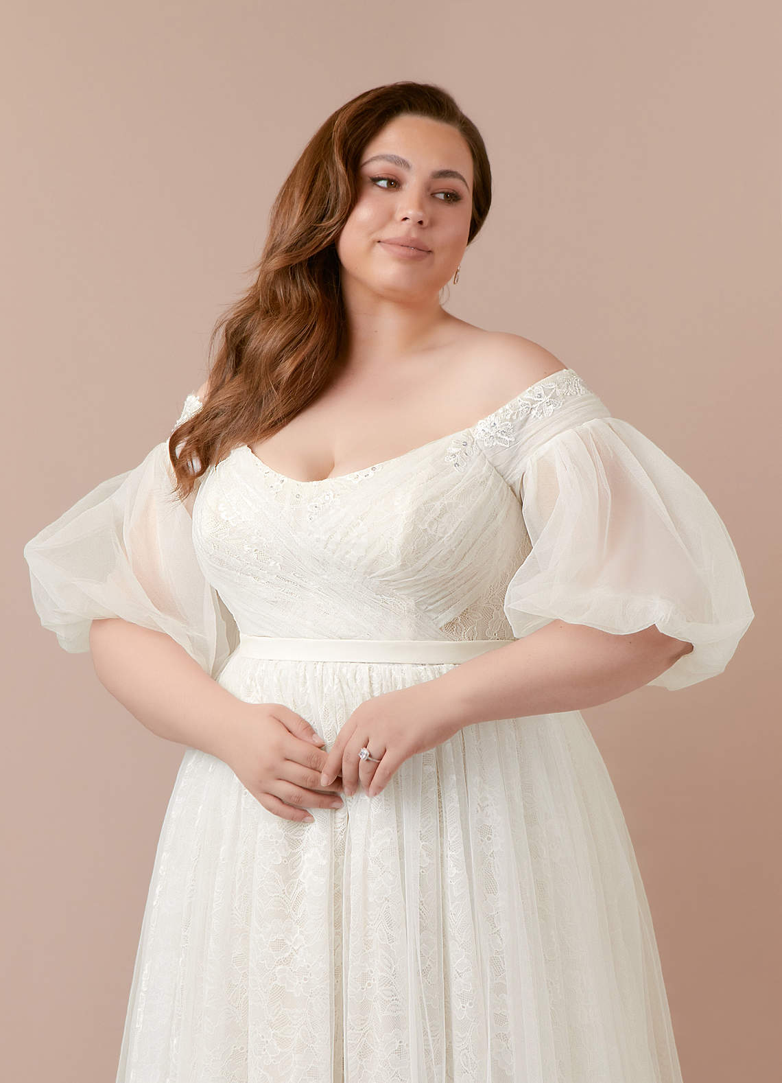 Azazie Vendela Vestidos de novia Vestido de Crema de Tul de Corte Princesa con Lentejuela image9