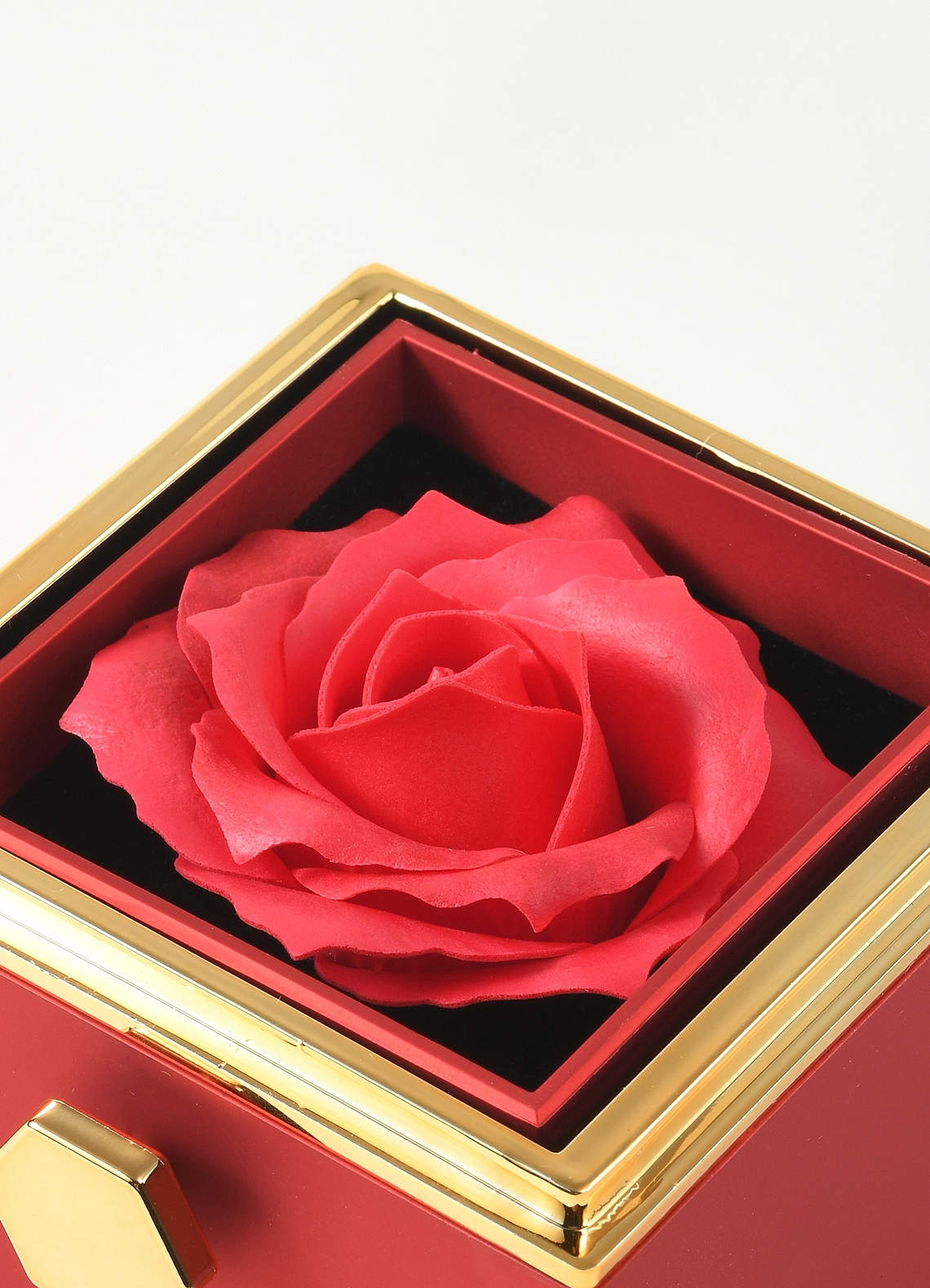 front Reversible Rose Jewelry Box