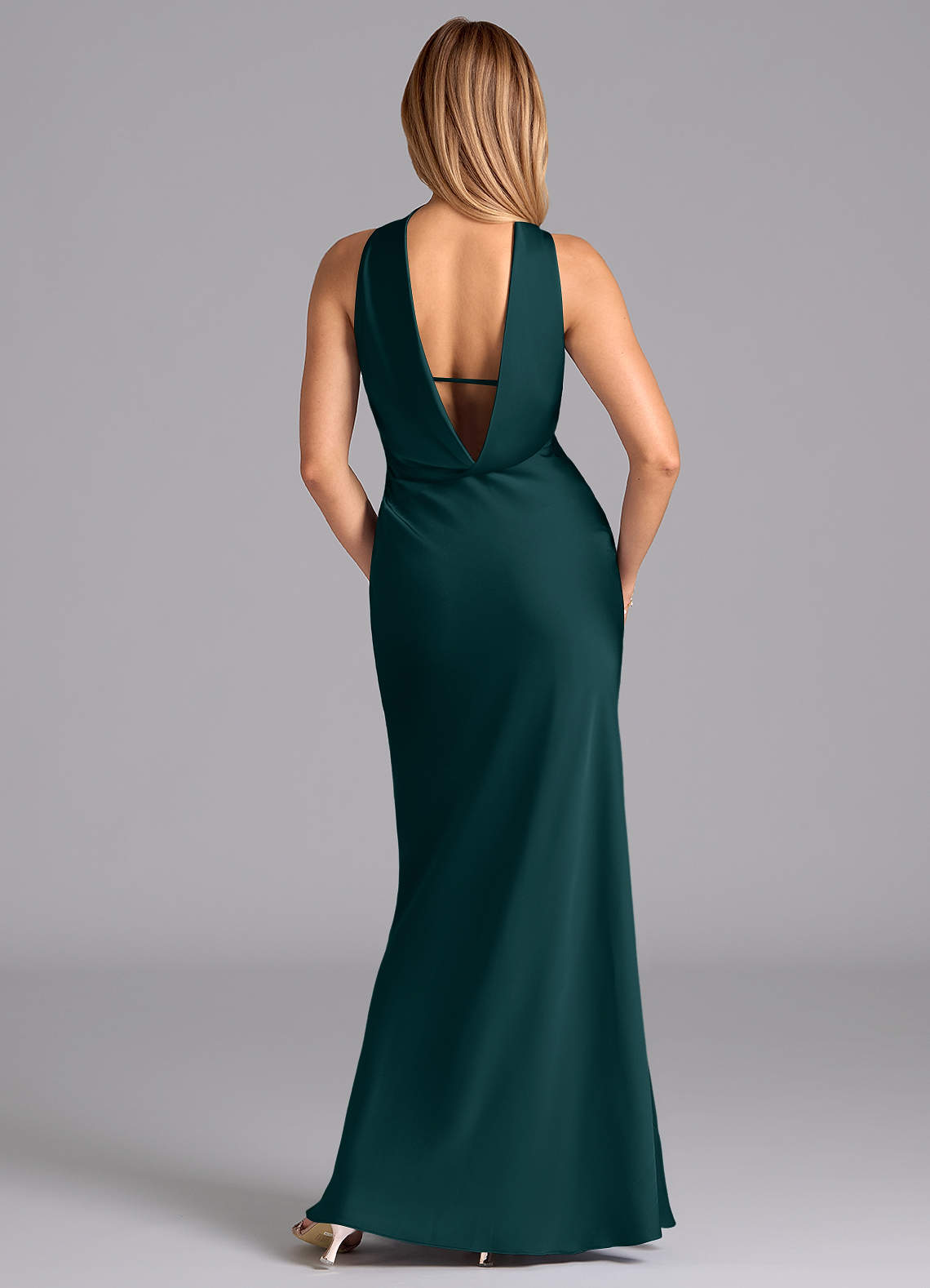 Azazie Lusinda Vestidos de damas de honor Vestido de Pino de Satén Elástico de Corte Sirena con Sin tirantes image6