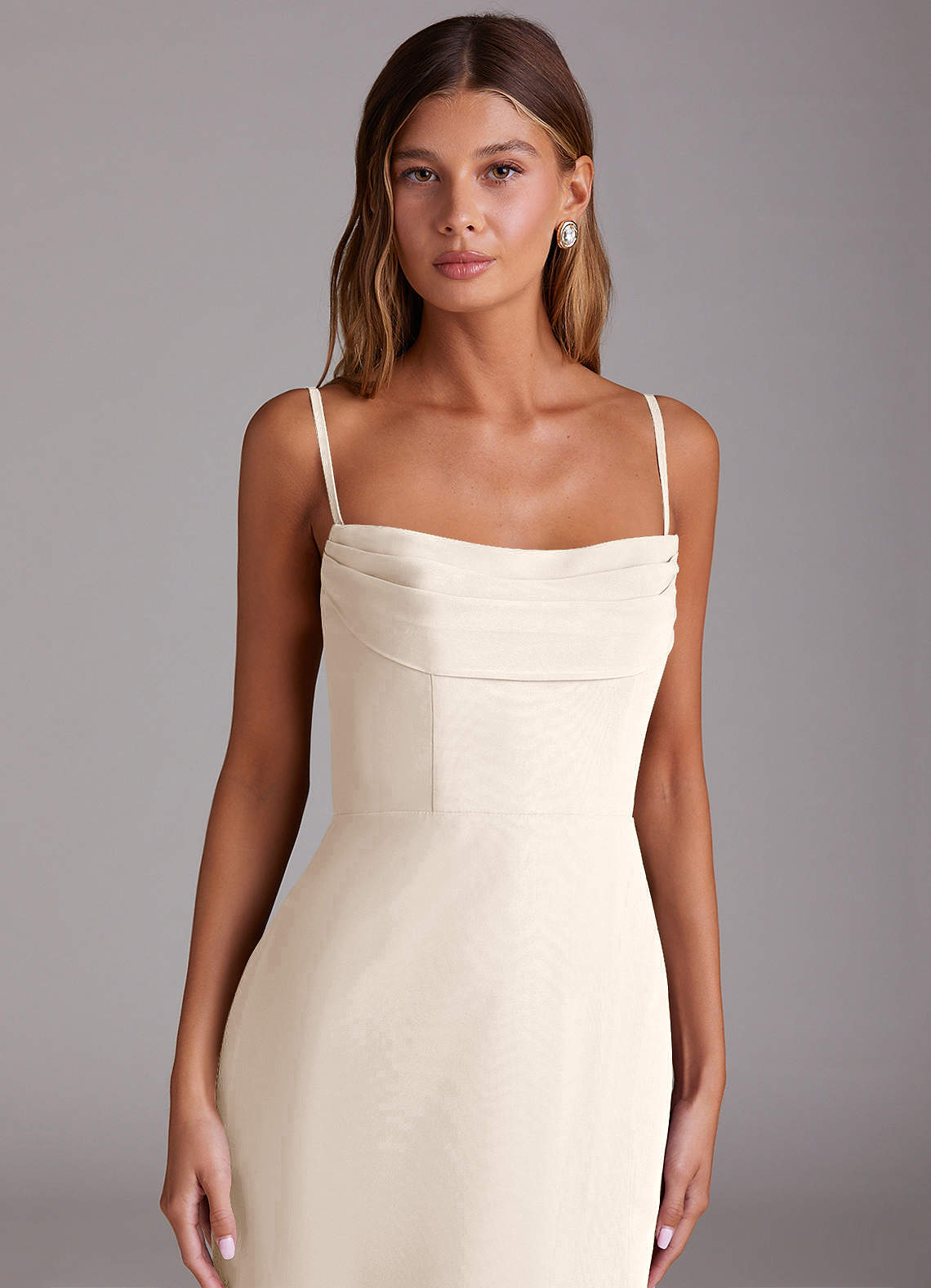 azazie white alabaster bridesmaid dress A-Line Off The Shoulder Floor-Length Chiffon Dresses vanilla mace Selena Gomez's black dress Neck Size:M a mermaid skirt