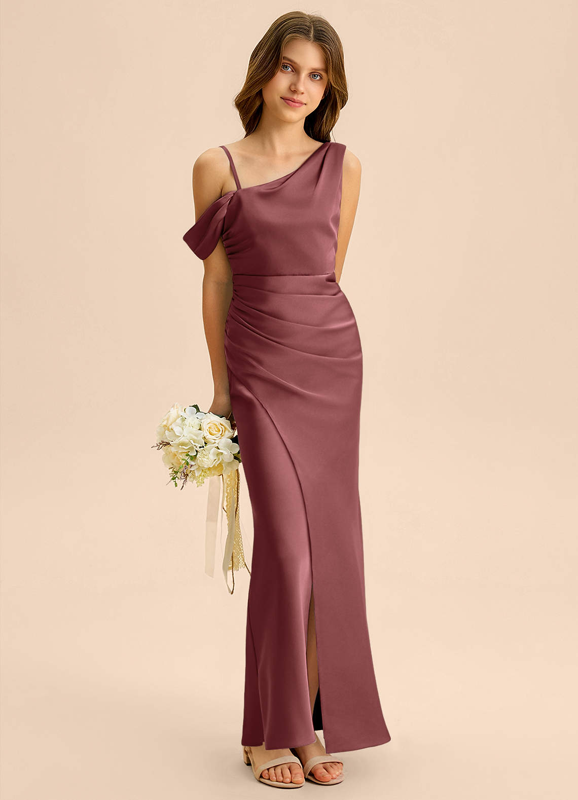 Azazie Madelyn Junior Robe Fourreau en Satin extensible Épaule décolletée Améthyste image3