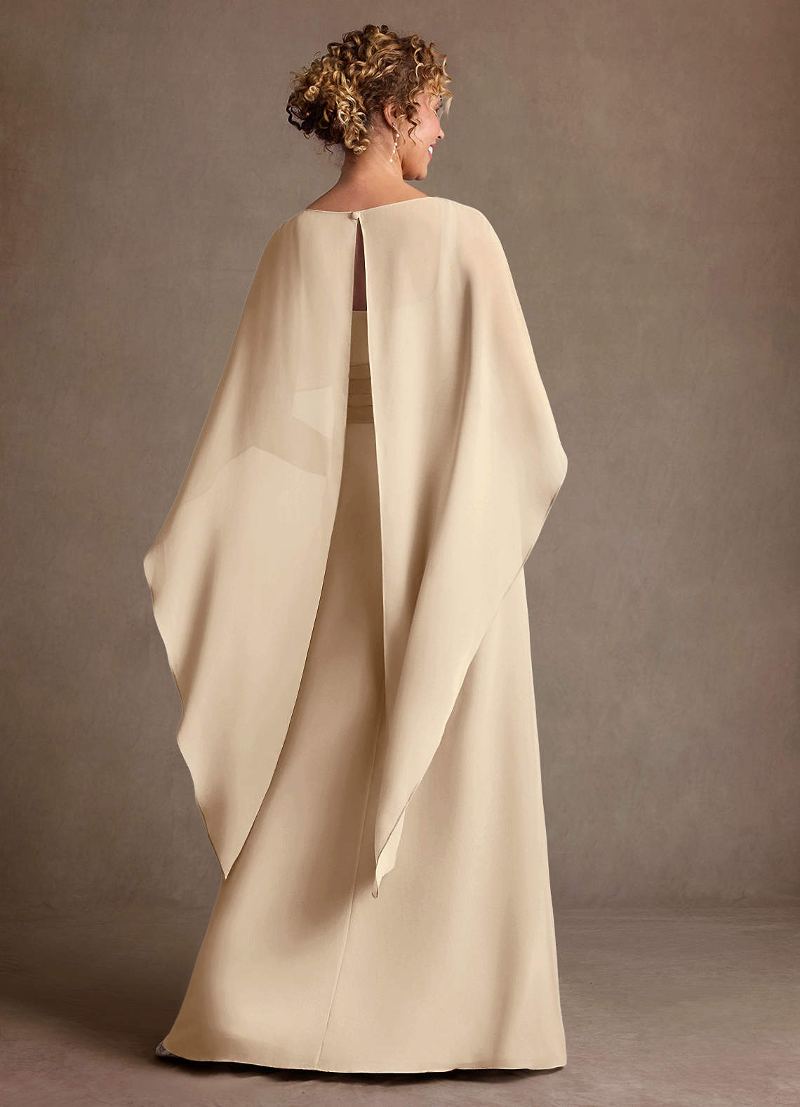 Azazie Marilla Mère de la mariée Robes Robe Trapèze en Mousseline de soie Plissée Champagne image2