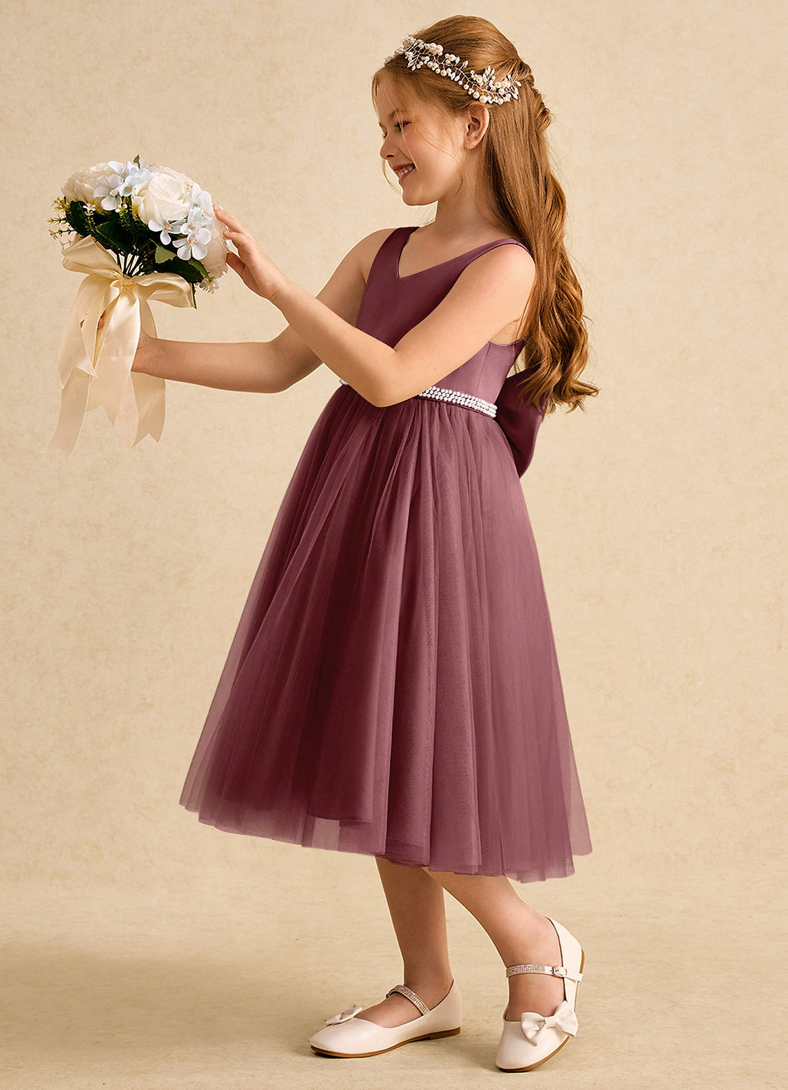Azazie Firefly Robe Demoiselle D'honneur Fillette Robe Trapèze en Mat Satiné Arc Rose Du Désert image1