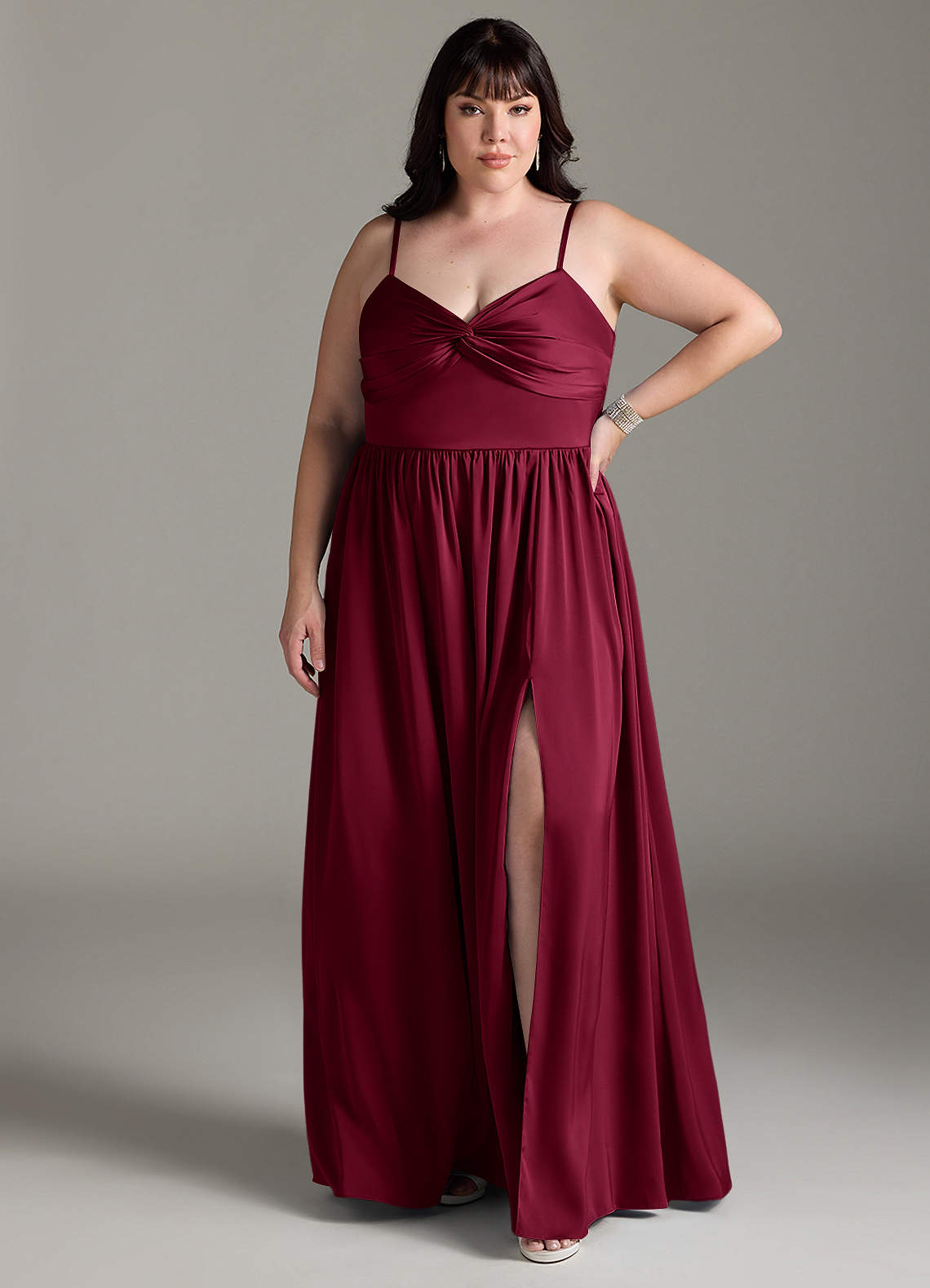 Azazie Zeya Jurken voor bruidsmeisjes Jurk van Stretch Satijn met A-Lijn Geplooid Bourgondië image1