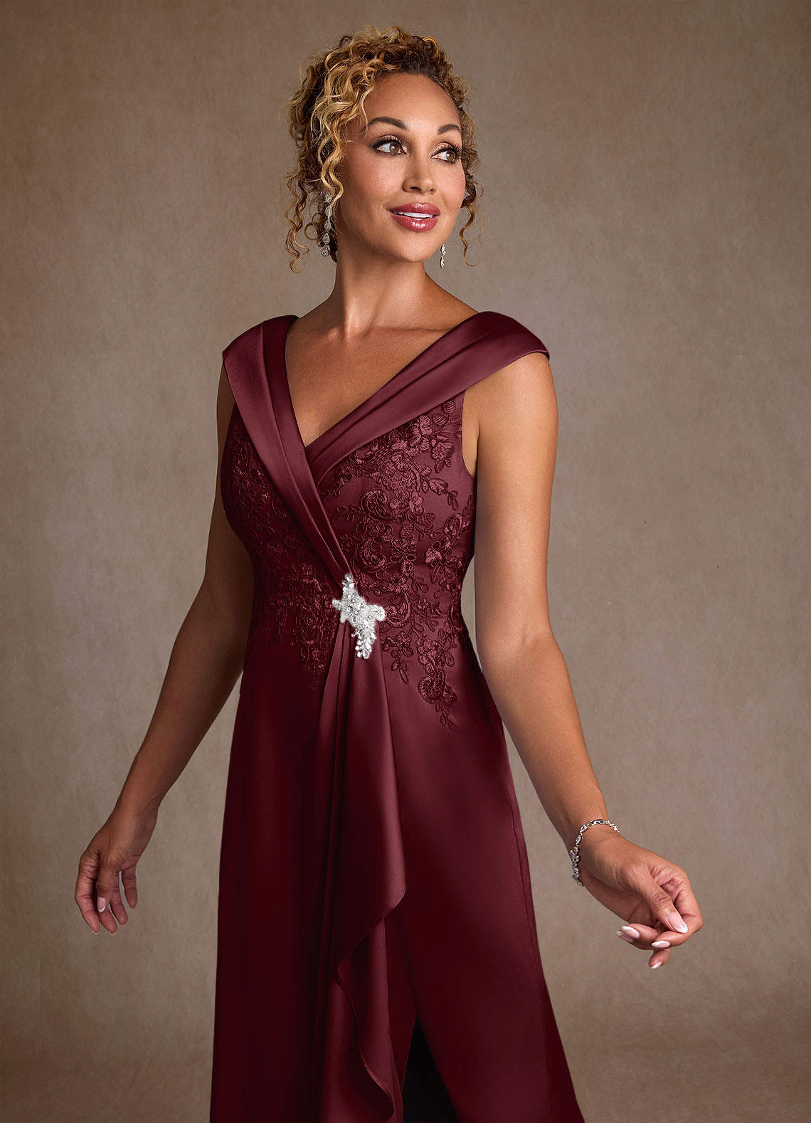 Azazie Santa Monica vestidos de madre de la novia Vestido de Cabernet de Encaje de Corte en A image4