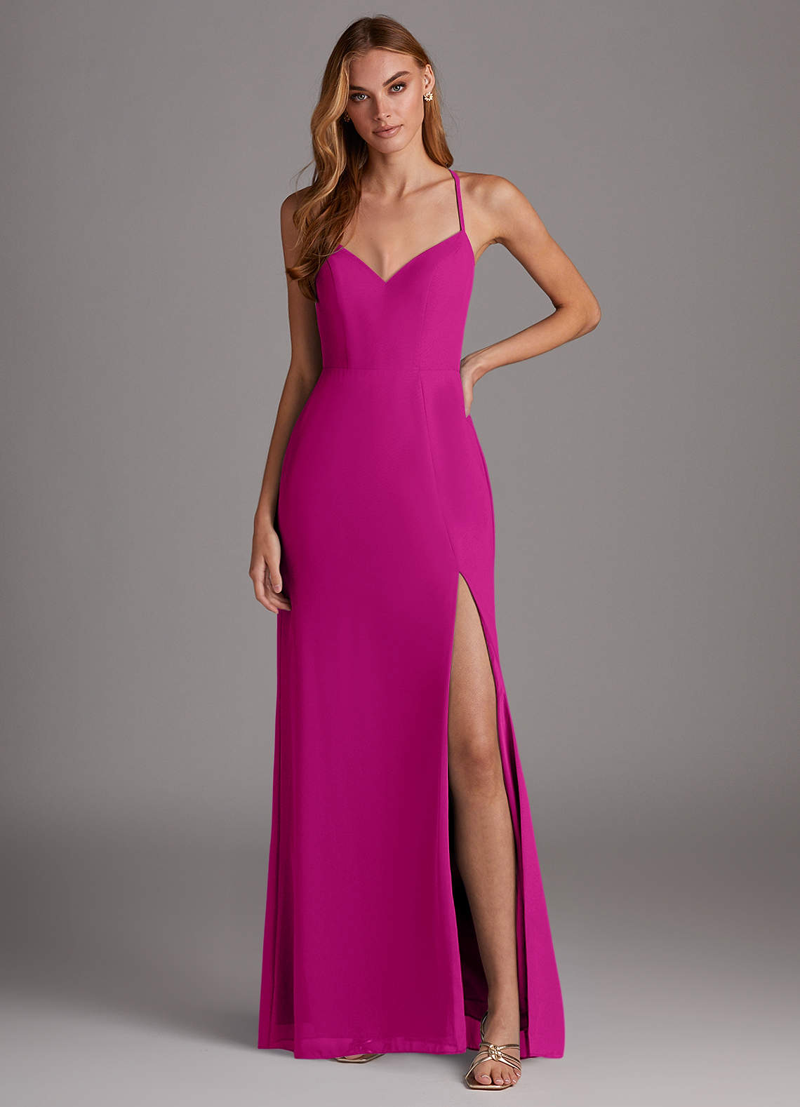 Azazie Manila Robes de demoiselle d'honneur Robe Fourreau en Mousseline de soie Col en V Fuchsia image1