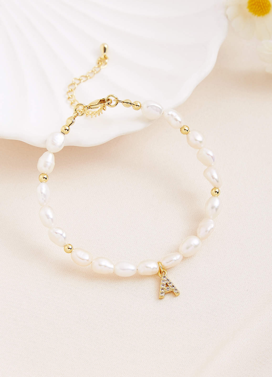 front Initial Letter Bead Pearl Bracelet