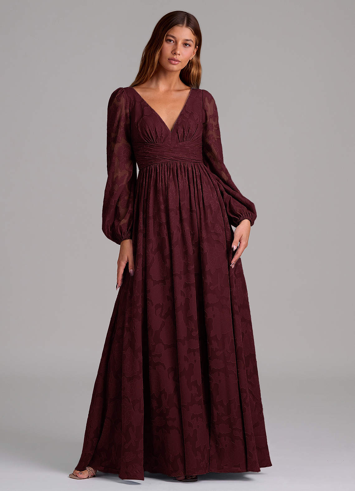 Azazie Norah Jurken voor bruidsmeisjes Jurk van Bloemen Burn-out met A-Lijn Lange mouw Cabernet image1