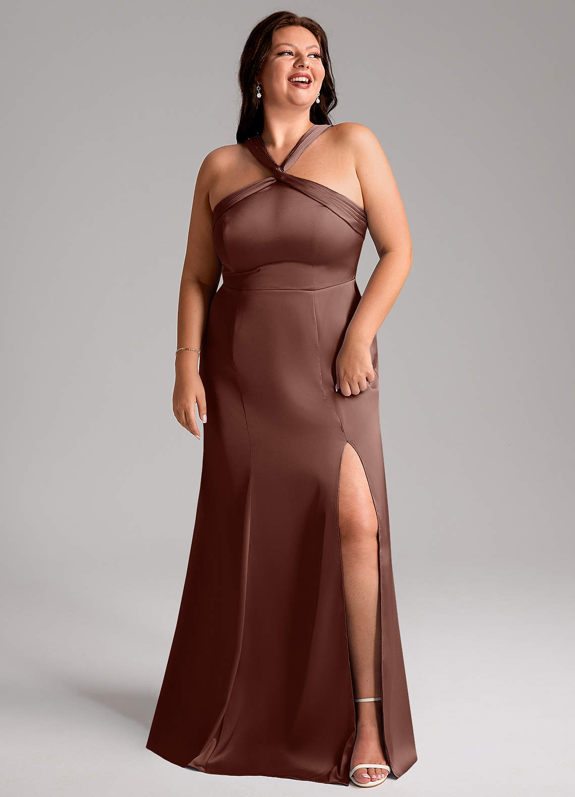 Azazie Rue Probar vestidos en casa Vestido de Azul Polvoriento de Satén Elástico de Corte Sirena con Plisado image10