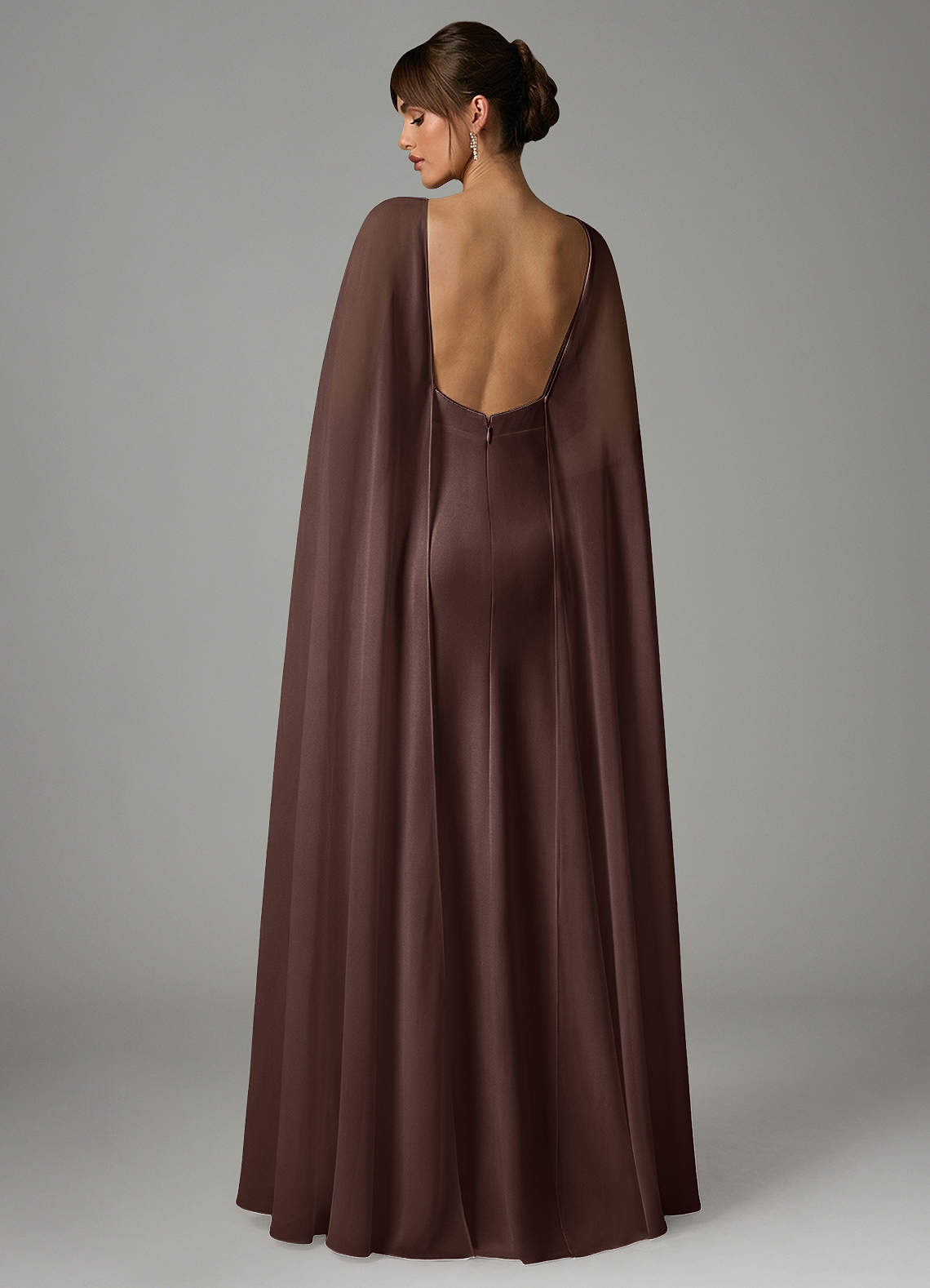 Azazie Stefania Robes de demoiselle d'honneur Robe Trapèze en Satin extensible Ganache image3