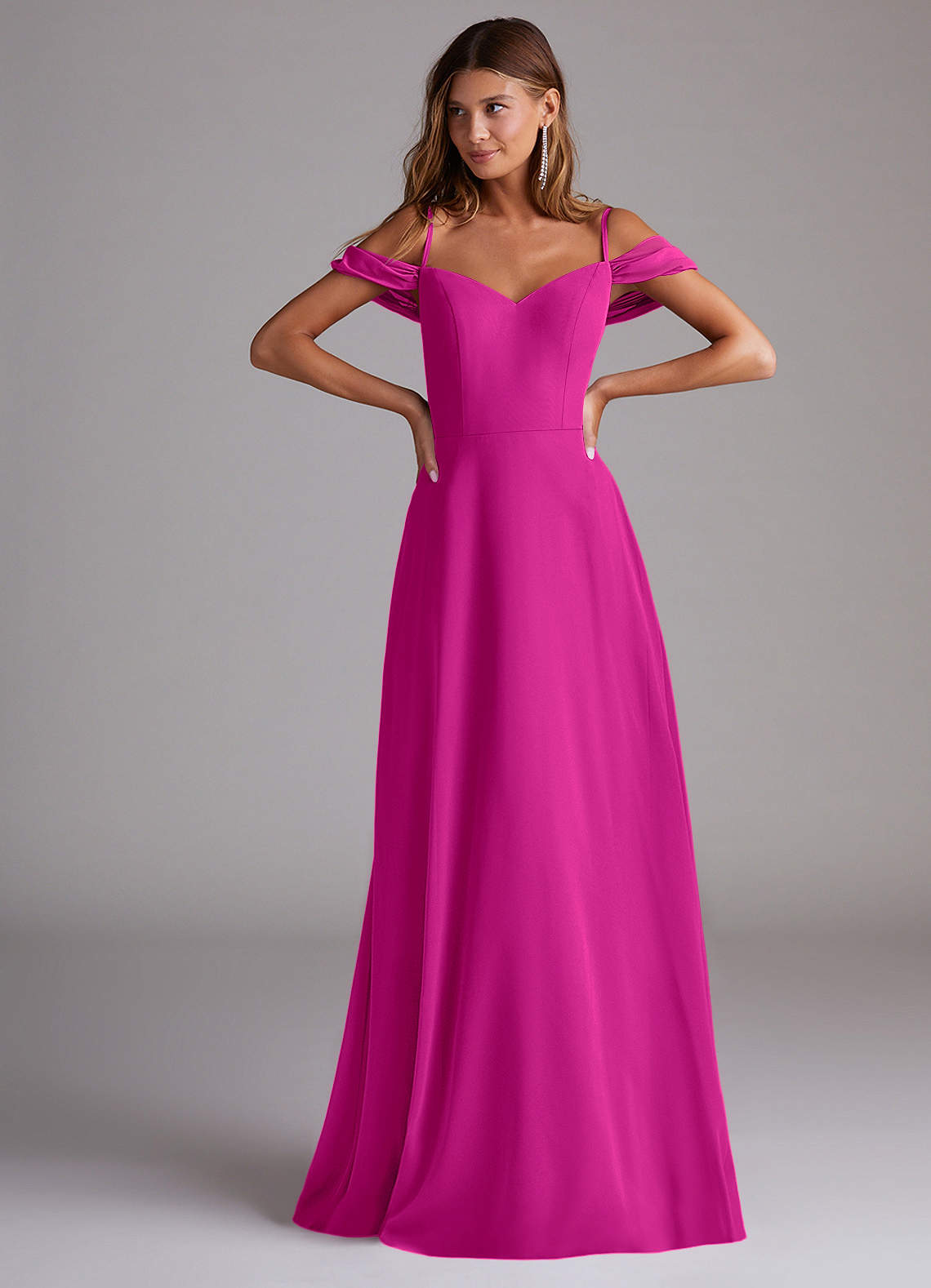Azazie Marley Vestidos de madrinha de casamento Vestido Fúcsia de Chiffon de Linha A com Ombros Caídos image3